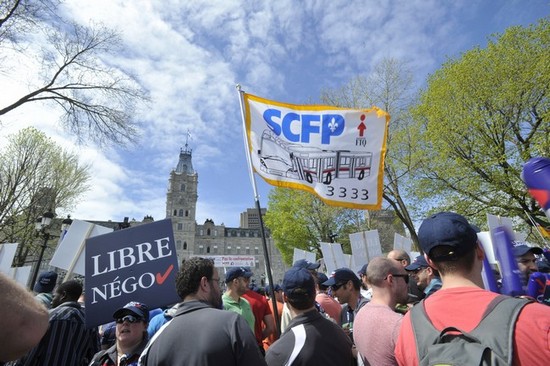 Manifestation pour la libre négociation et protection des régimes de retraite (SCFP)